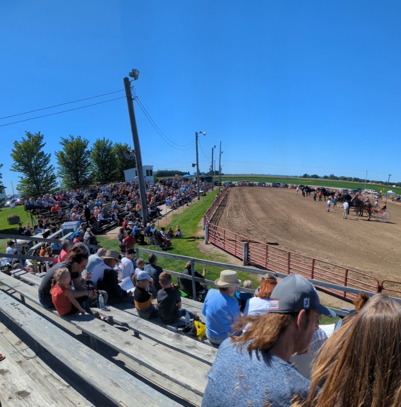 PXL_20220903_191742115.PANO