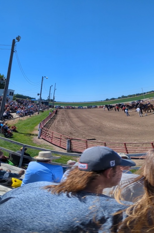 PXL_20220903_191826033.PANO