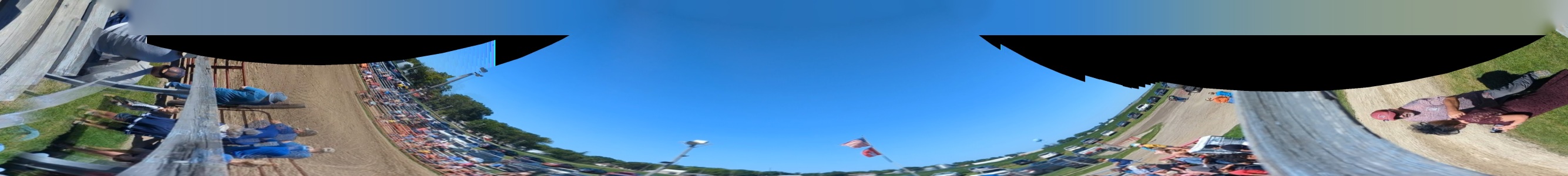 PXL_20220903_191802482.PANO